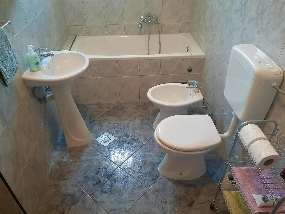 Cozy Apartments With Sea View Novi Vinodolski Kroatien
