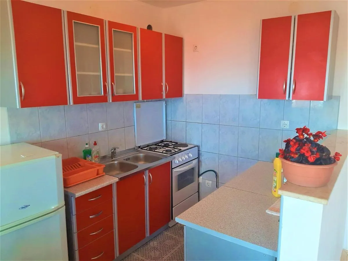 Cozy Apartments With Sea View Novi Vinodolski