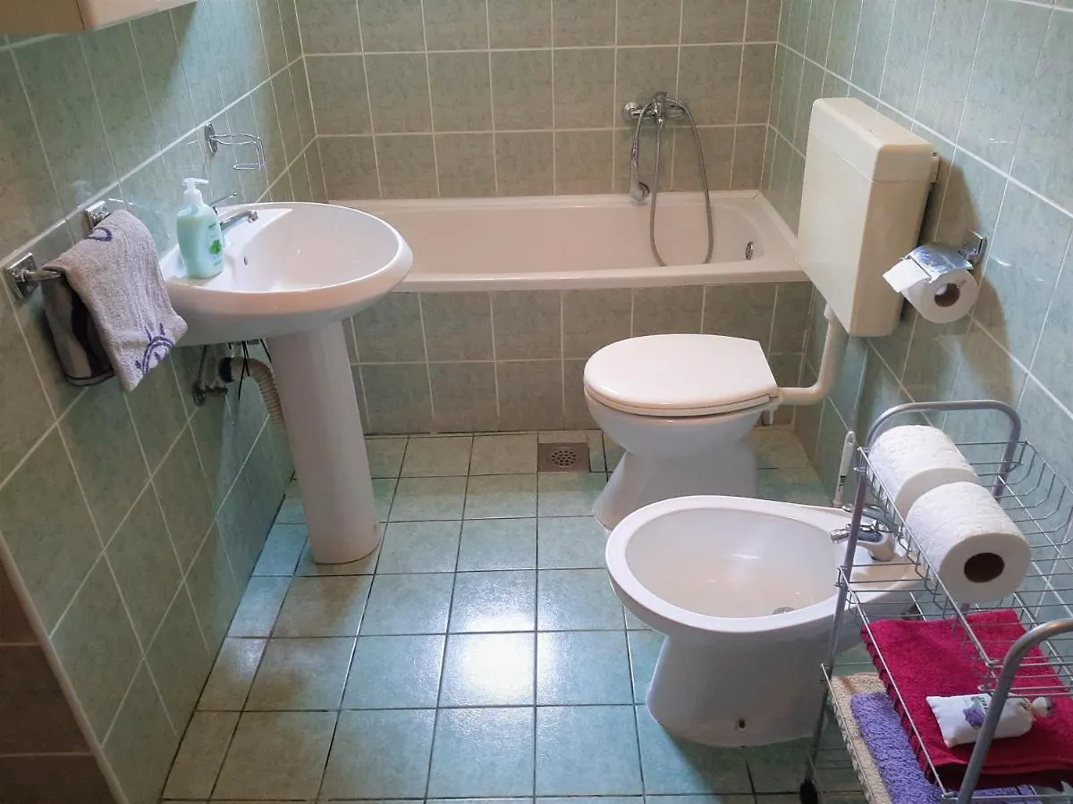 Cozy Apartments With Sea View Novi Vinodolski 0*,  Kroatien