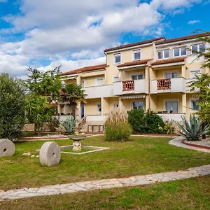 Appartements Strand Vir , Vir Kroatien