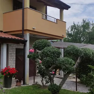 Pino , Roč Kroatien